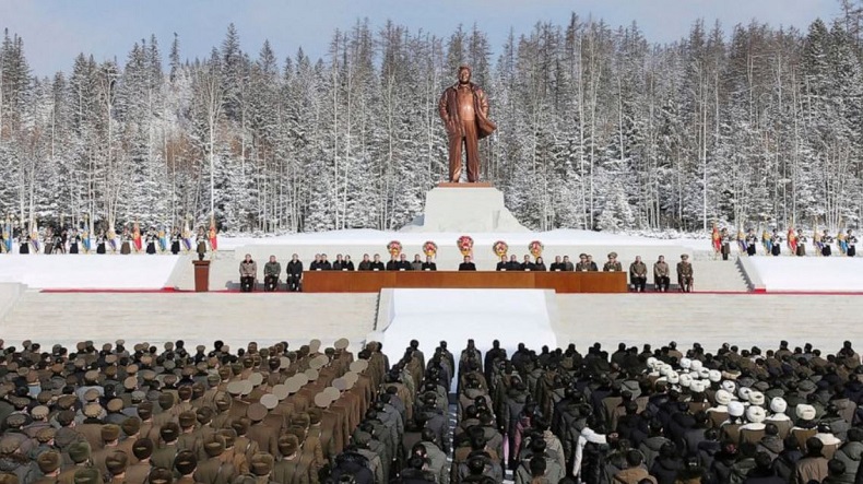 Korut Rayakan Ulang Tahun Mendiang Kim Jong Il, Ada Konser hingga Pesta Kembang Api 