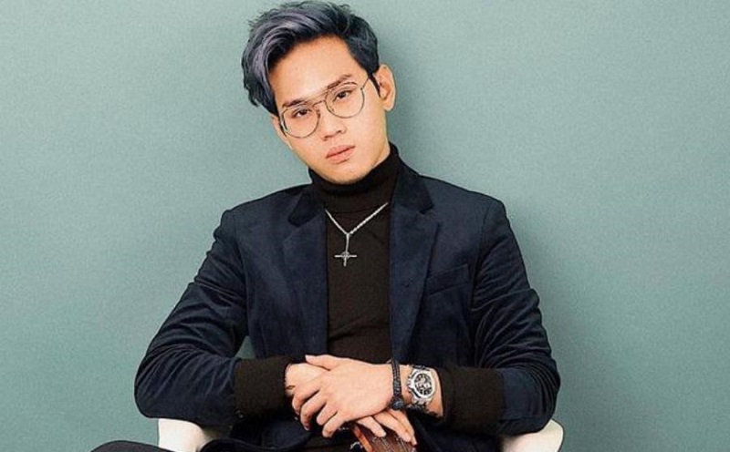 Influencer Indra Kenz Minta Maaf, Hapus Konten Binary Option dan Akui Binomo Ilegal