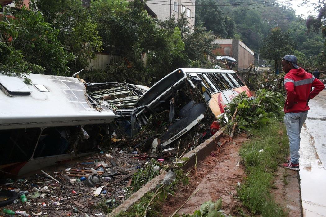 Kota Bersejarah Dihantam Banjir dan Tanah Longsor, 94 Orang Tewas
