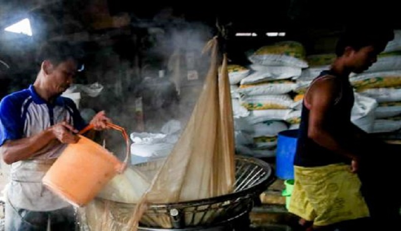 Harga Kedelai Meroket, Perajin Tahu-Tempe di Jabar Ancam Mogok Produksi 