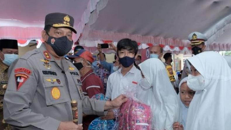 Vaksinasi Serentak di Kalsel, 38.500 Orang Disuntik dalam Sehari