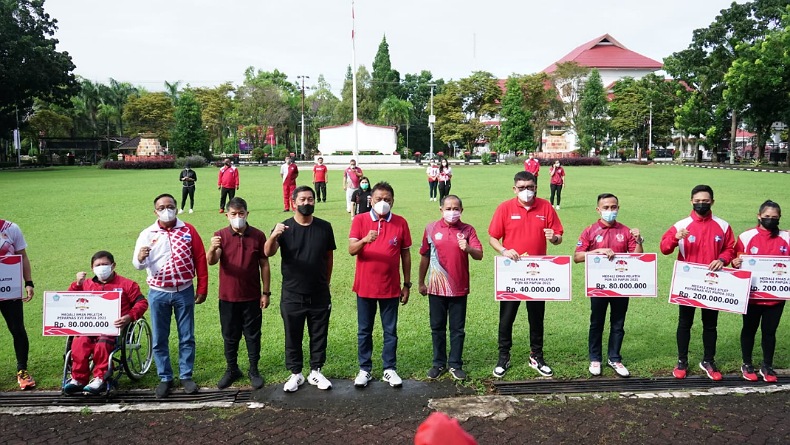 Gubernur Olly Akan Bangun Sarana dan Prasarana Oahraga di Sulut