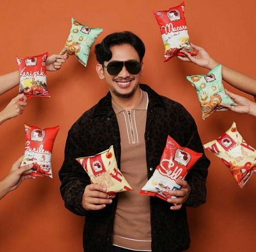 Kisah Sukses Reza Nurhilman, Dirikan Keripik Maicih dengan Modal Rp15 Juta