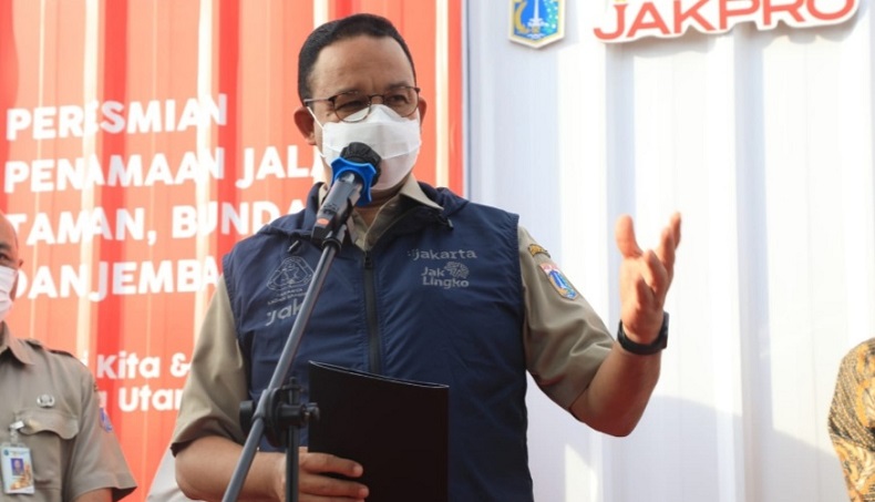 Anies Imbau Warga Jakarta Waspada Angin Kencang