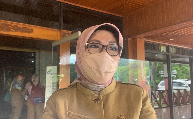 8.000 Lebih Lansia di Bekasi Menolak Vaksinasi Covid-19, Pemkot Akan Galakkan Sosialisasi