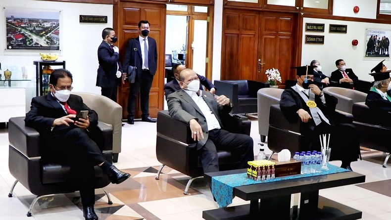 La Nyalla Ingatkan Penyelesaian Kasus Surat Ijo Surabaya kepada Menteri ATR/BPN dan Mensesneg 