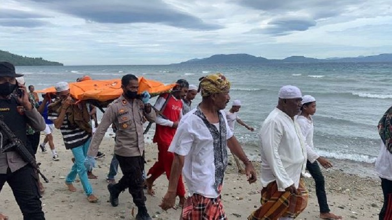Hilang saat Melaut, Nelayan asal Pulau Haruku Ditemukan Tewas di Pantai Hitatuto