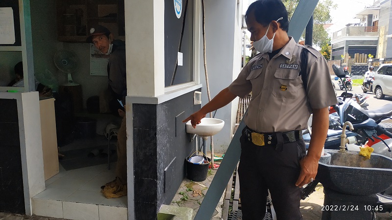 Kronologi Teror di Sekolah Sepak Bola Aji Santoso usai Arema Kalah dari Persebaya 