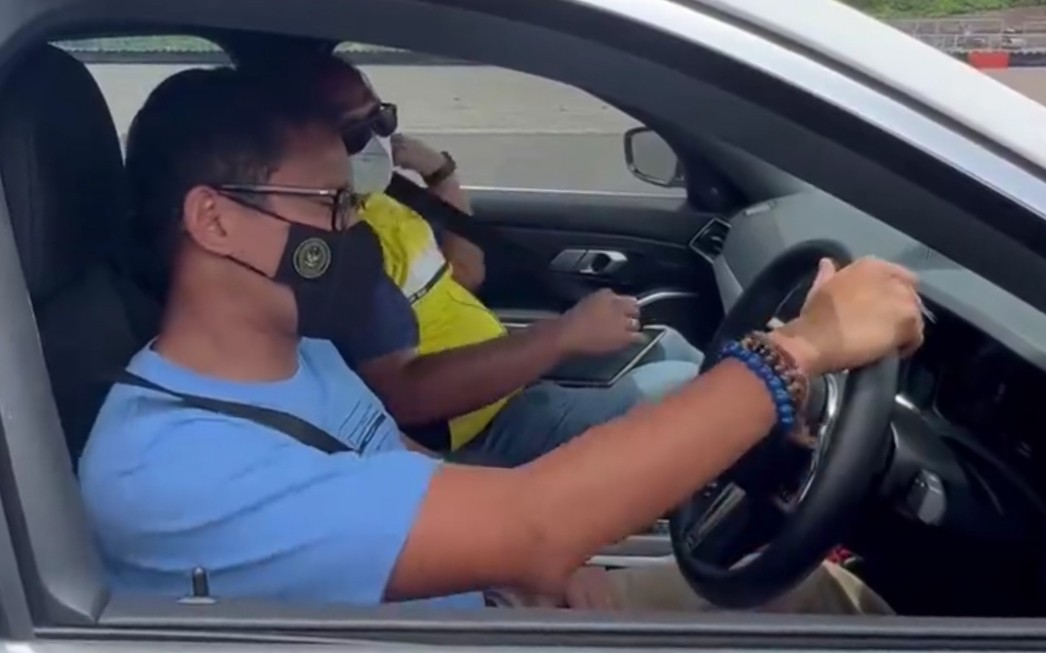 Tertarik dengan Mobil Listrik, Sandiaga Uno: Lagi Nabung Dulu Nih