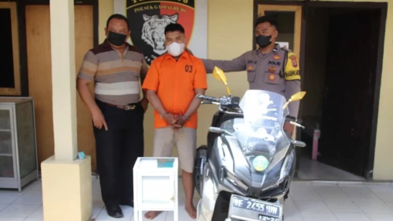 Pengangguran di Pringsewu Bobol Kotak Amal Masjid, Ditangkap saat Main ke Rumah teman