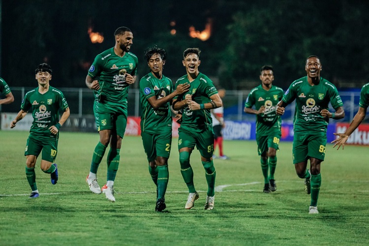 Hasil Madura United Vs Persebaya: Menang Dramatis, Bajol Ijo Usir Bhayangkara FC dari 4 Besar