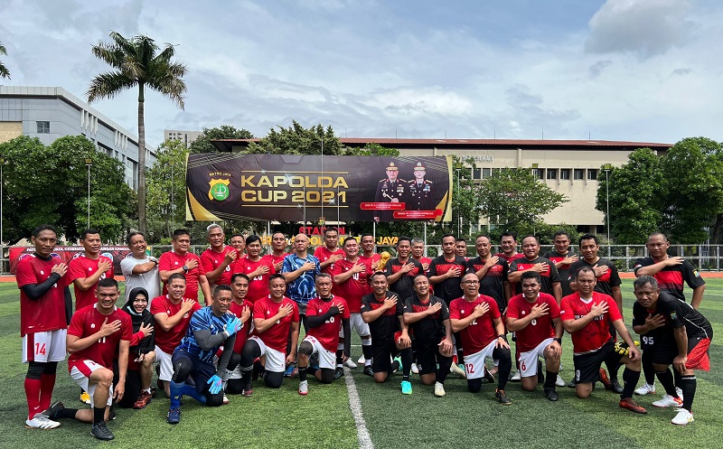 Saat Kapolda Metro Jaya dan Kapolda Kepri Tanding Sepak Bola, Ini Hasil Akhirnya