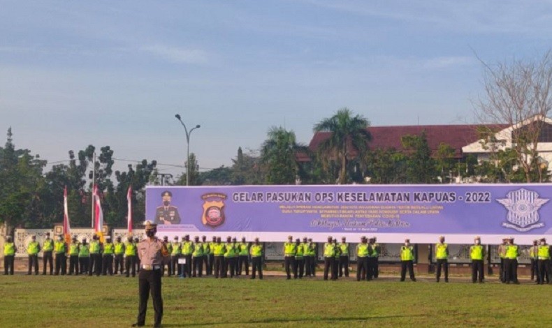 1.000 Personel Polda Kalbar Diterjunkan untuk Operasi Keselamatan Kapuas 2022