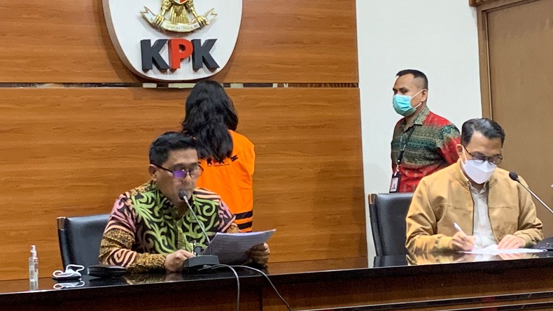 KPK Tahan Ivana Kwelju, Pengusaha yang Suap Mantan Bupati Buru Selatan