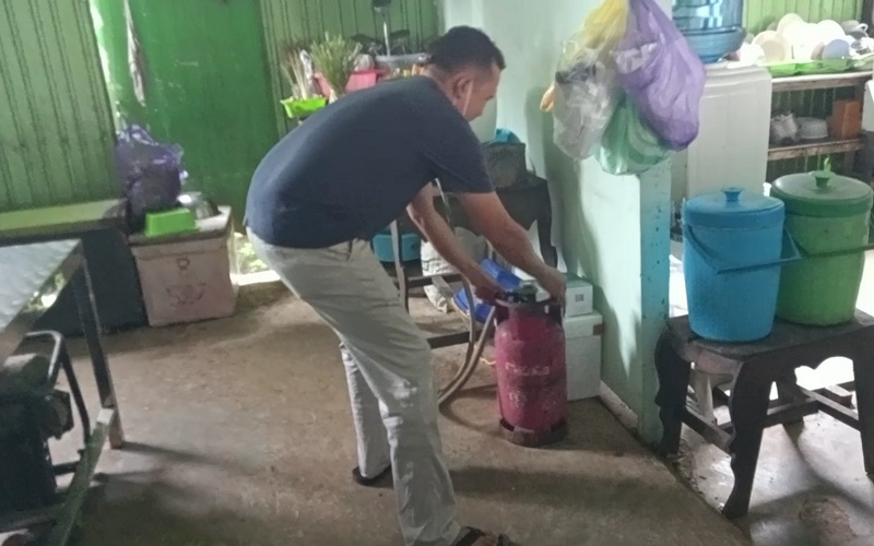 Harga Elpiji Nonsubsidi 12 Kg Naik, Pemilik Rumah Makan Mengeluh