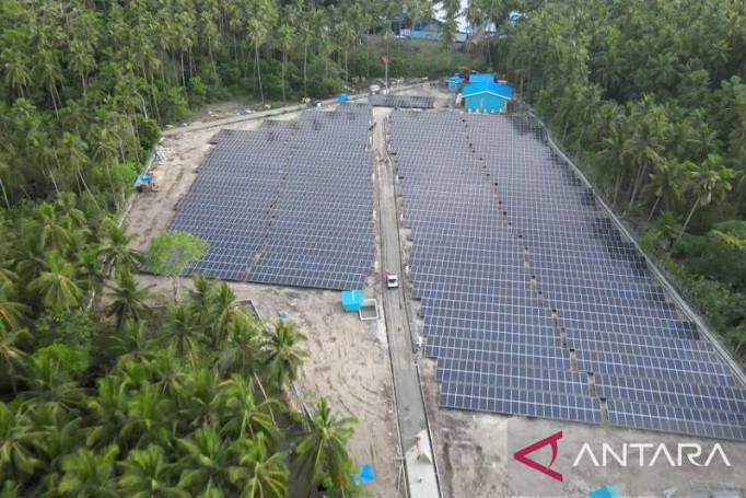 PLN Akan Operasikan PLTS Terbesar di Sulsel