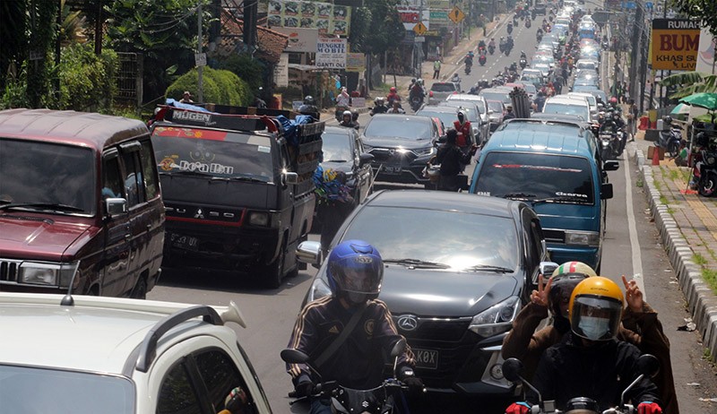 21.000 Kendaraan Masuki Kawasan Puncak Bogor di Hari Kedua Lebaran