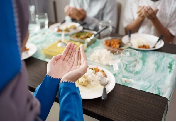 Jadwal Buka Puasa Semarang Hari Ini Jumat 31 Maret 2023