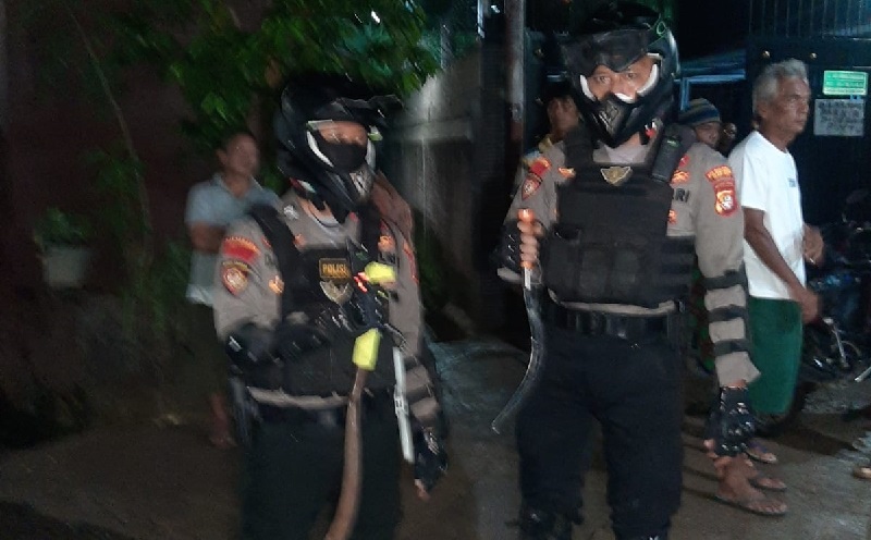 Tiga Warga Pancoran Mas Depok Dibacok Gerombolan OTK usai Mancing, Sejumlah Rumah Juga Dirusak