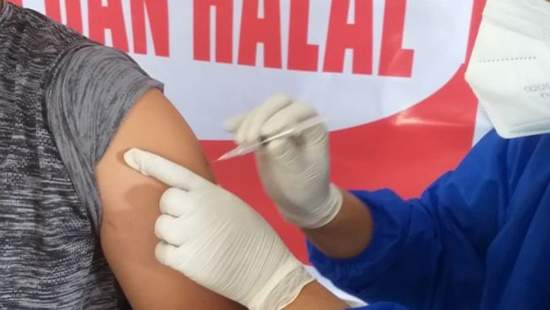 Sayangkan Laju Vaksinasi Turun, Satgas: Bulan Maret Belum Ada Kenaikan