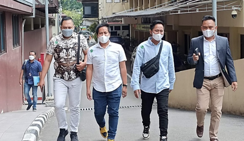 Waduh, Pekerjaan Doni Salmanan di KTP Buruh Harian Lepas