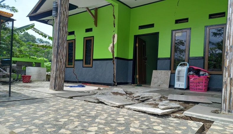 Gawat! Semua Kecamatan Kabupaten Sukabumi Zona Merah Bencana Alam