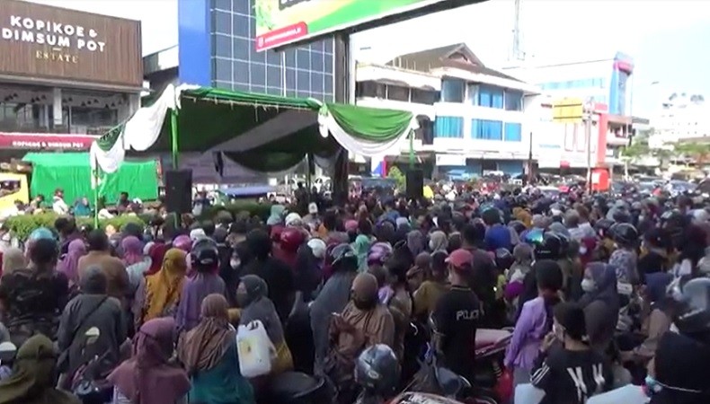 Siap-Siap! 6.000 Liter Minyak Goreng Akan Dijual Murah di Pontianak