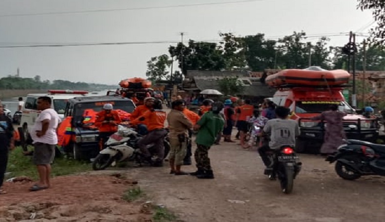 Jasad Buruh Terseret Sungai Berarus Deras di Karawang Ditemukan 4 Km