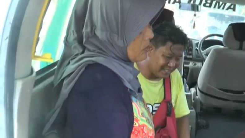 Terpeleset saat Ambil Jemuran, Seorang Korban Banjir di Grobogan Patah Tulang 