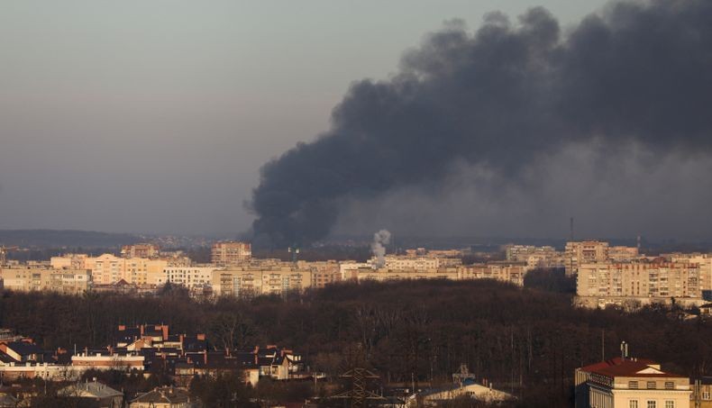  Kota Lviv Ukraina Dibombardir Tentara Rusia 