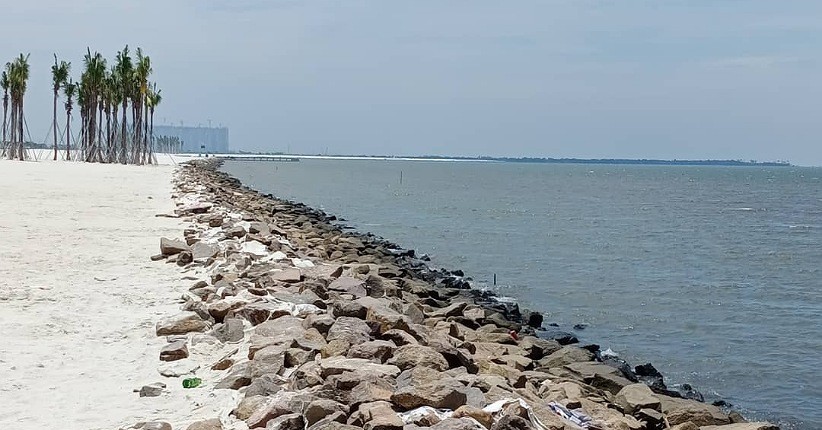 Rute dan Aktivitas Wisata di Pantai Pasir Putih PIK 2, Asyik Nikmati Udara Segar Pantai 