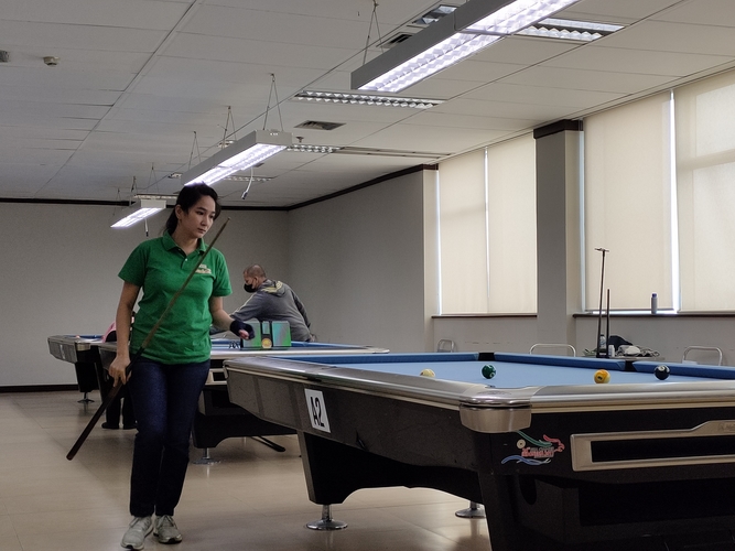 Angeline Ticoalu Siap Bersaing dengan Pebiliar Top di Turnamen Biliar Las Vegas
