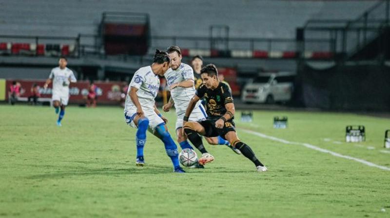 Hasil Persebaya Vs Persib: Maung Bandung Imbang, Bali United Selangkah Lagi Juara Liga 1