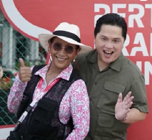  Viral, Video Erick Thohir Larang Susi Pudjiastuti Merokok di Kawasan Sirkuit Mandalika