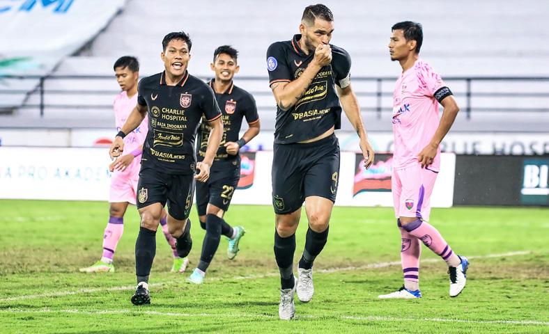 Ditahan Imbang Persita 3-3, PSIS Tak Beranjak di Posisi 7 Liga 1
