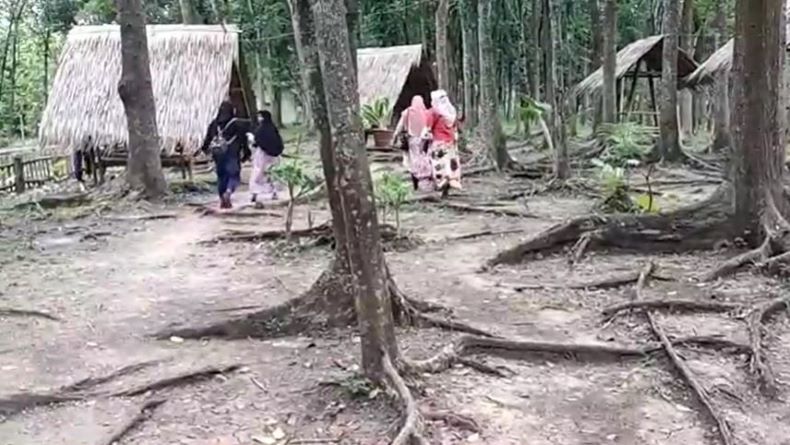 Keren, Pemuda di Blora Ini Sulap Hutan Mahoni Jadi Tempat Wisata Menarik  