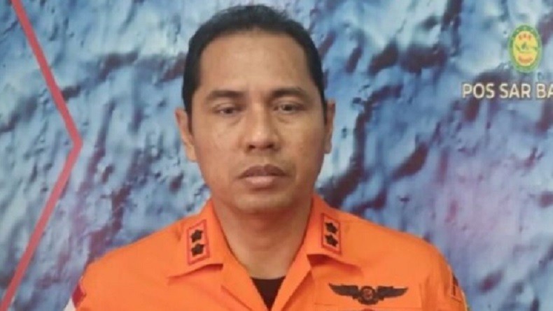 Pencarian 11 Penumpang Longboat Tenggelam di Perairan Teor Terkendala Cuaca Buruk