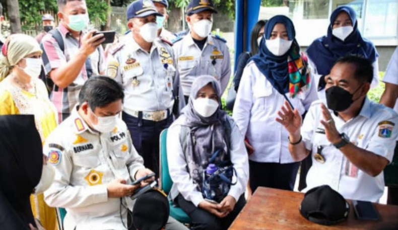50 Pedagang Kaki Lima di Masjid Istiqlal Direlokasi ke Palmerah