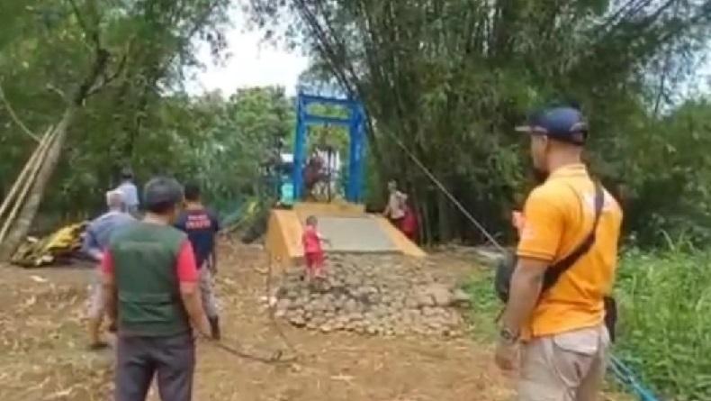 Ini Dugaan Penyebab Ambruknya Jembatan Gantung di Cileueur Ciamis