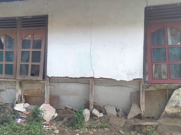 BNPB Sebut 42 Rumah Warga Seram Bagian Barat Rusak Terdampak Gempa M4,9