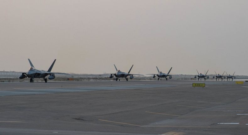  33 Jet Tempur Siluman F-22 Milik AS Akan Dipensiunkan 
