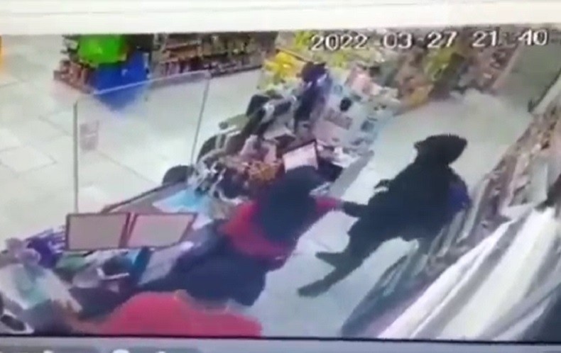 Perampok Bersenjata Api Datangi Minimarket di Sampit, Dua Karyawan Melawan
