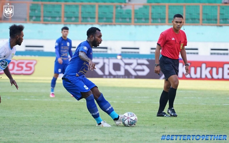 Profil Biodata Nerius Alom, Talenta Papua yang Dicoret PSIS Semarang karena Tak Disiplin