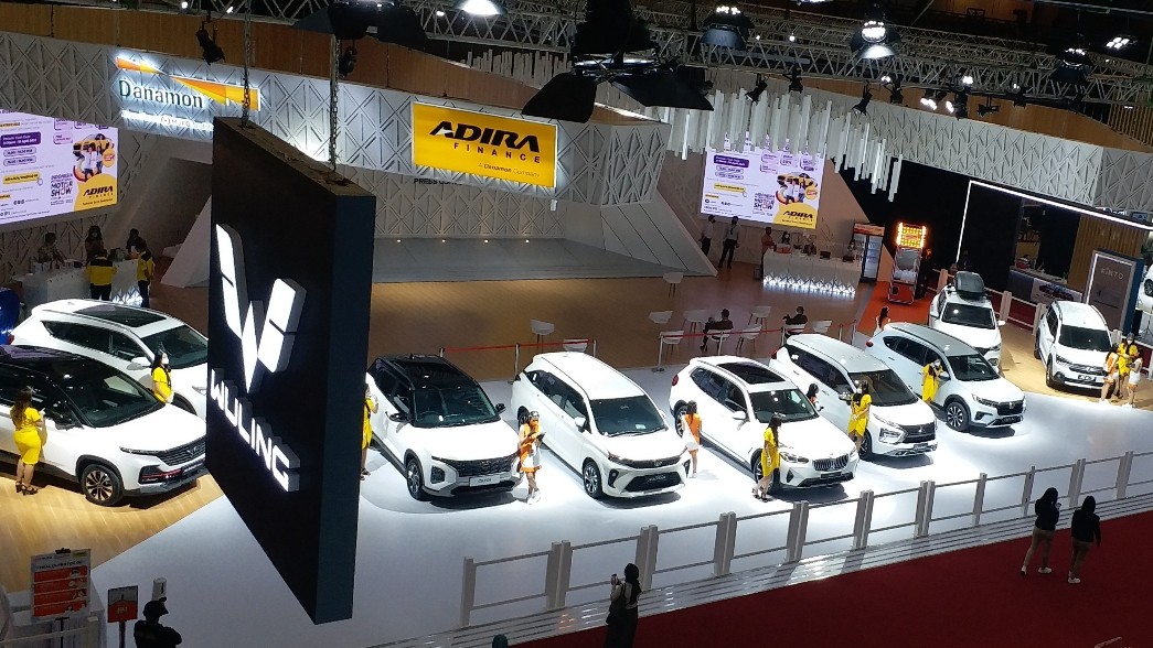 Banyak Mobil Listrik di IIMS 2022, Ini Langkah Adira untuk Pembiayaan Kendaraan Listrik