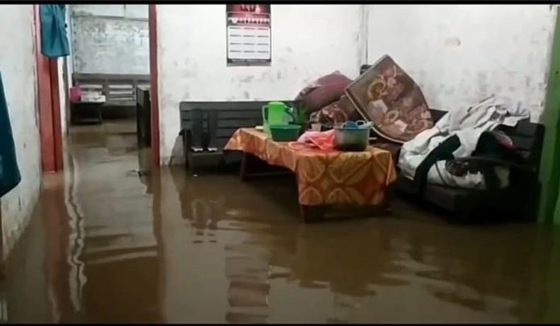 Sungai Meluap, Ratusan Rumah di Majenang Cilacap Terendam Banjir