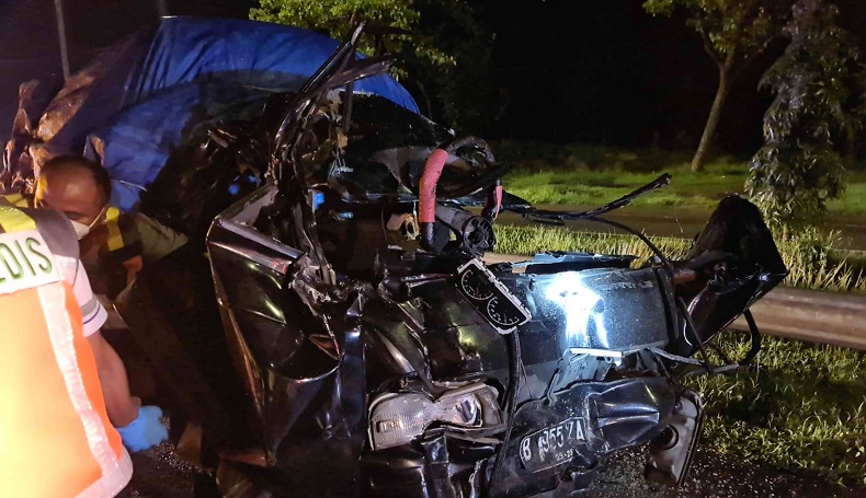 Kronologi Tabrakan Maut 1 Tewas di Tol Cipali, Korban Nyetir Tanpa Kernet 