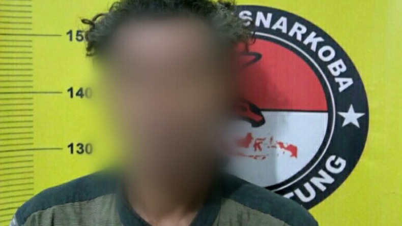 Pria Asal Papua Ini Ditangkap Polisi di Pelabuhan Bitung, Diduga Bawa 4 Paket Ganja