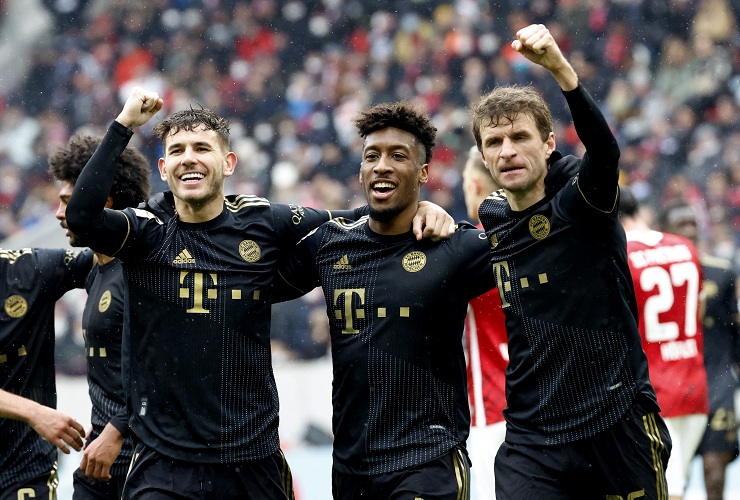 Momen Langka, Bayern Munchen Main dengan 12 Orang saat Lumat Freiburg