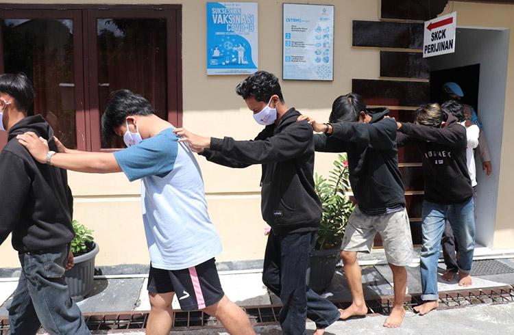 Hendak Tawuran Sarung, 7 Pemuda Bantul Ditangkap Polisi