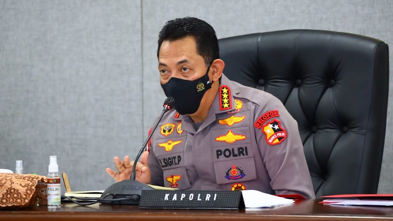 Kapolri Mutasi 215 Perwira Polri